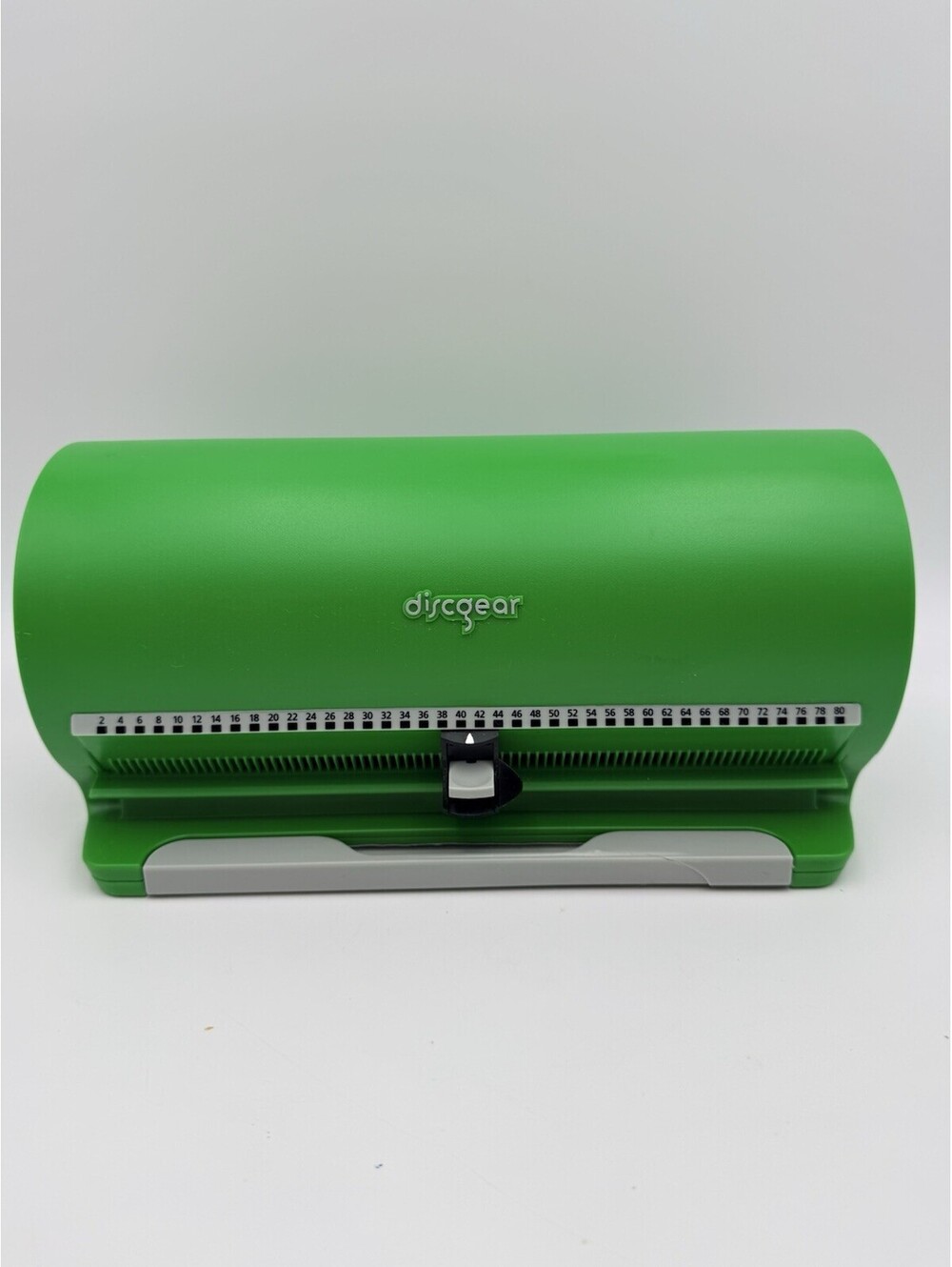 Discgear Selector CD Storage Case Holds 80 Discs Green Media Game DVD Organizer